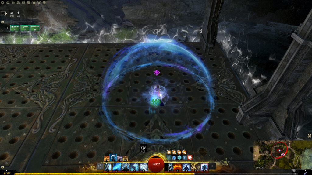 The blue Protect bubble surrounding a player